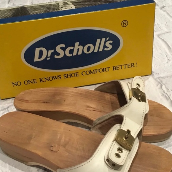wooden scholls